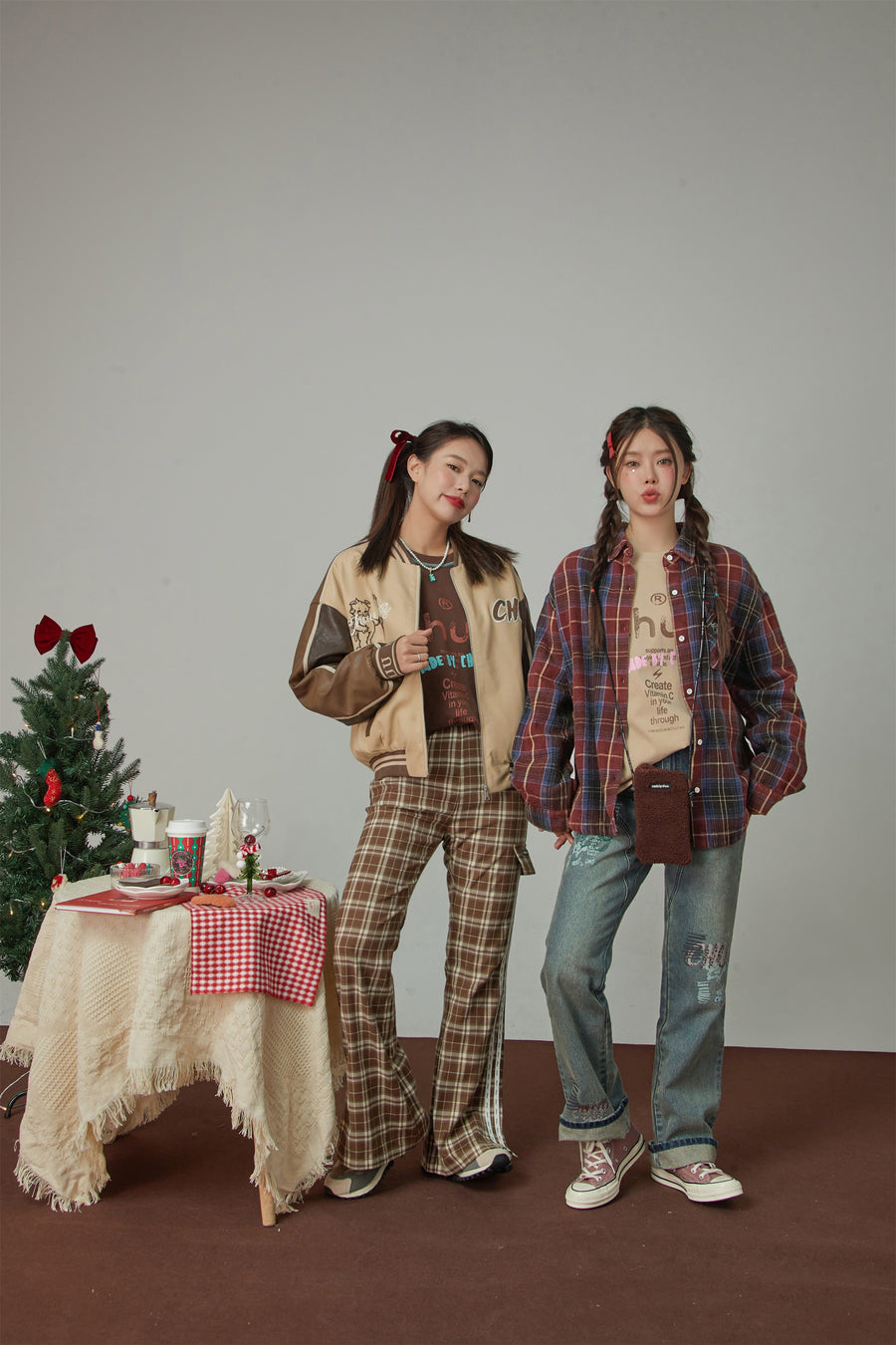 CHUU Infinite Check Slit Bootcut Pants