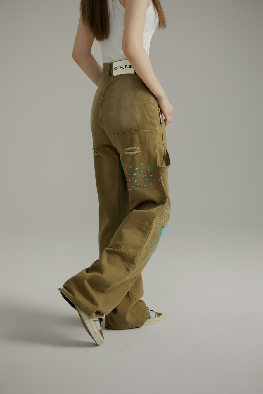 CHUU Blue Stitches Khaki Straight Pants