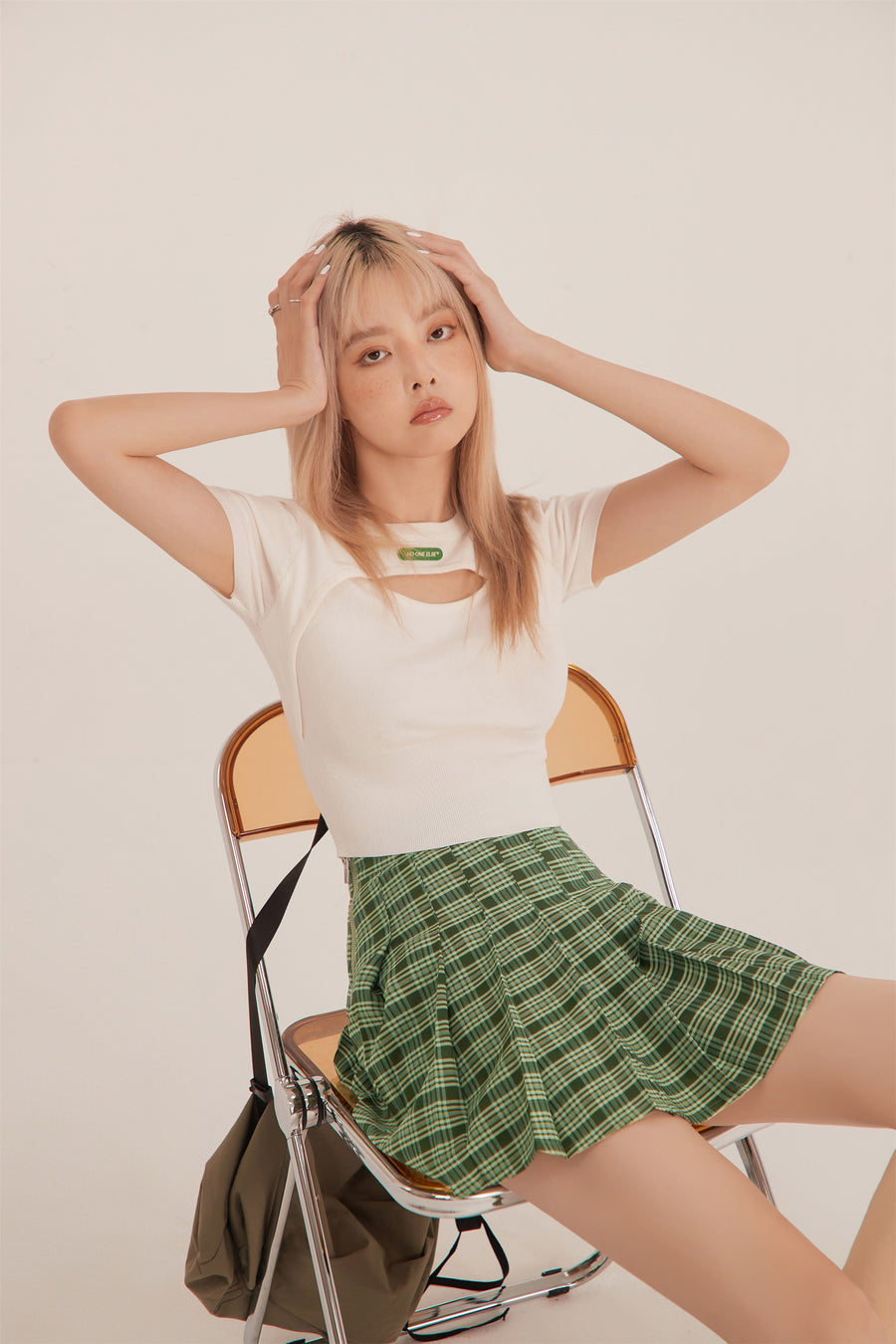 CHUU Front Cutout Ribbed Top