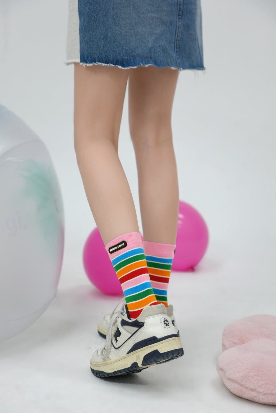 CHUU Rainbow Stripes Ankle Socks