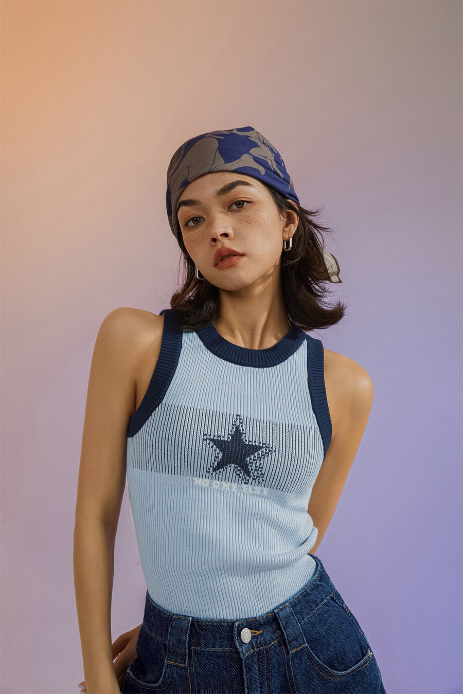 CHUU Noe Star Knit Sleeveless Top