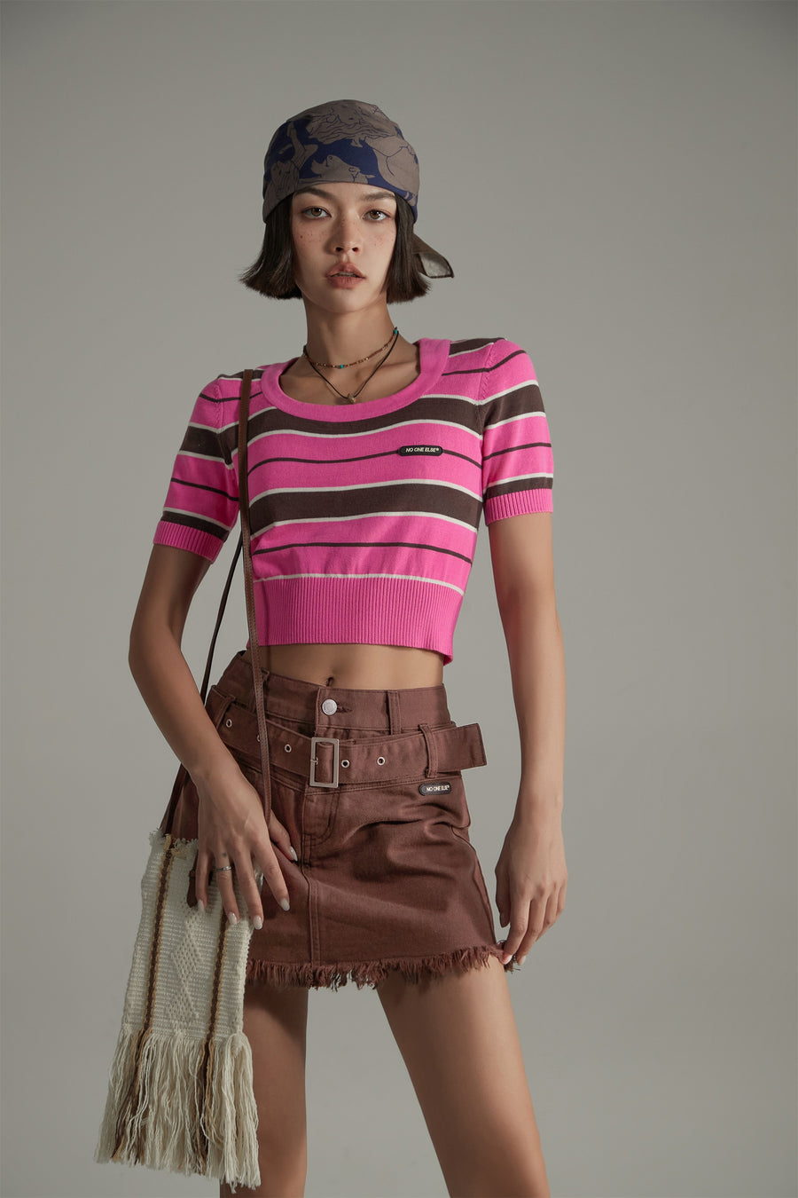 CHUU Striped Cropped Knit Top