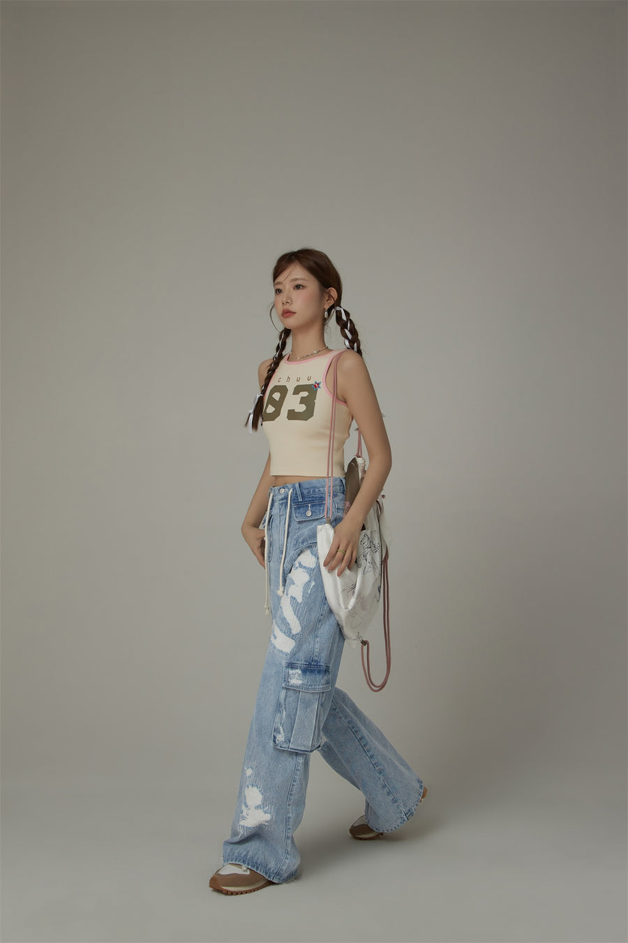 CHUU Star Number Slim Sleeveless Top