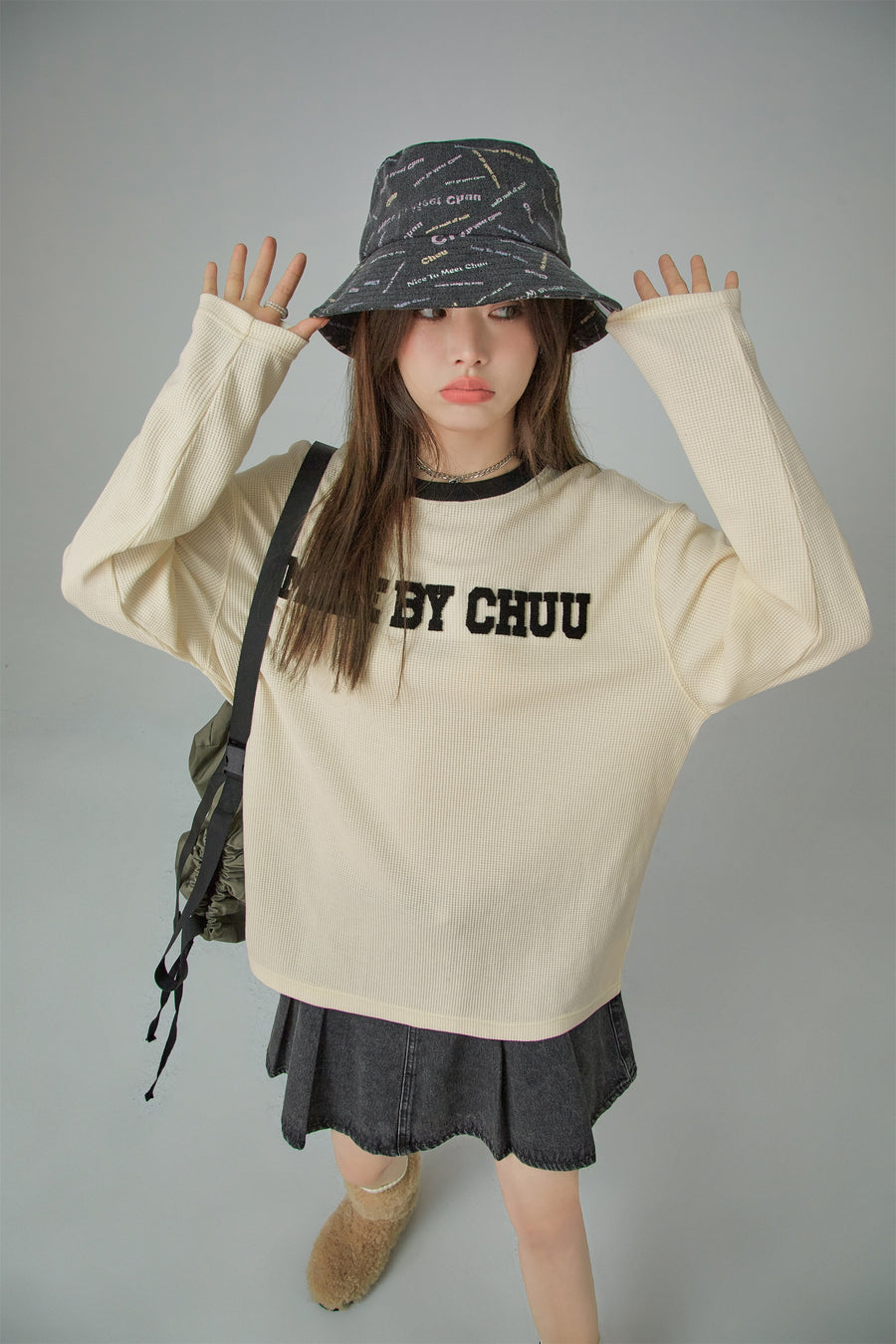 CHUU Subtle Cuteness Striped Long Sleeve Round Neck T-Shirt