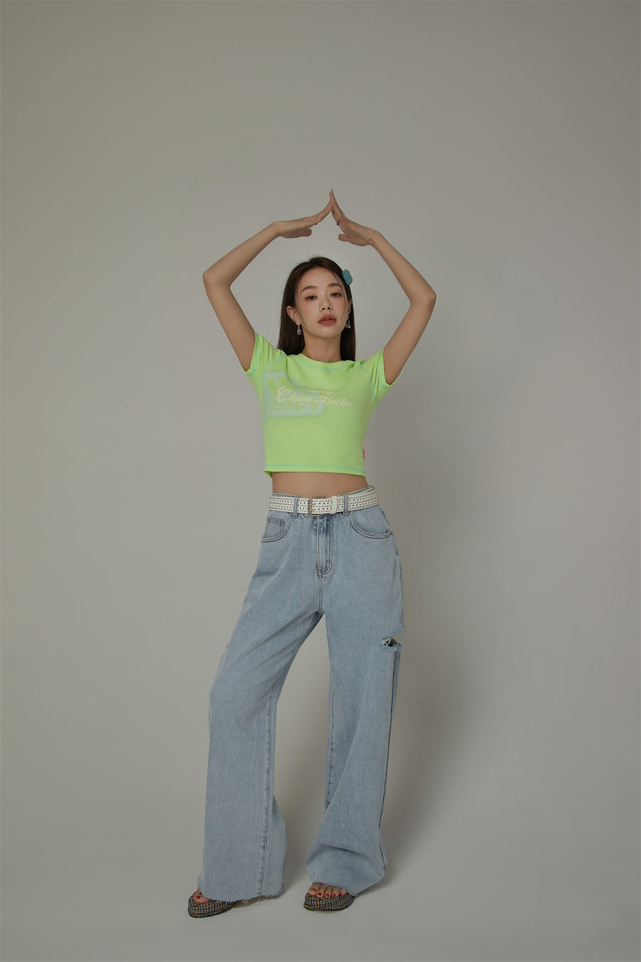 CHUU Chuu Babe Color Line Short Sleeve Crop T-Shirt