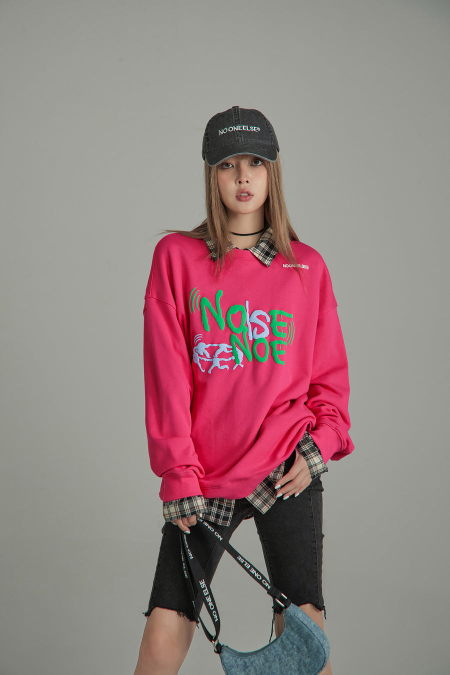 CHUU Noe Vibrant Loose Fit Sweatshirt