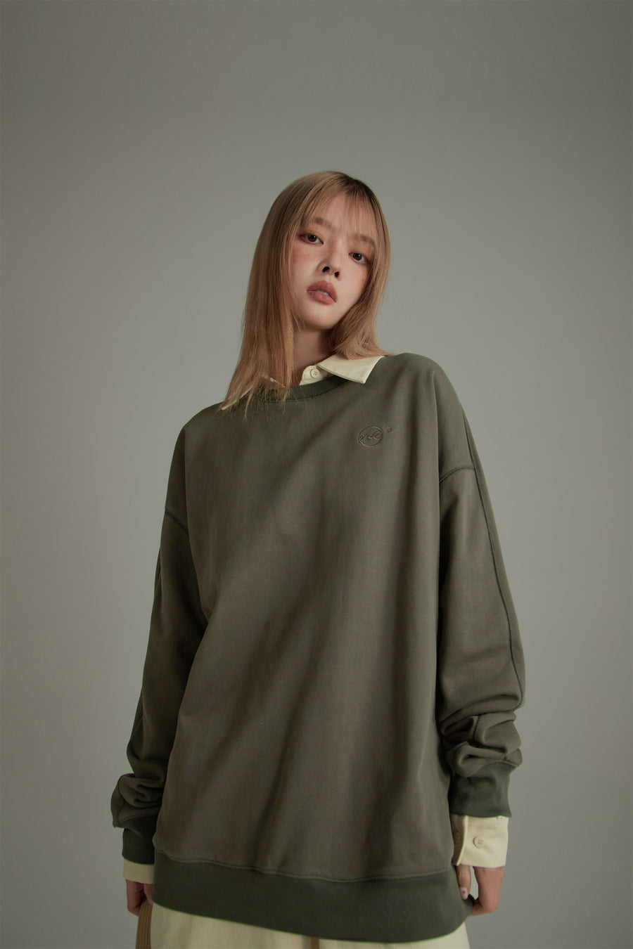 CHUU Solid Simple Casual Sweatshirt