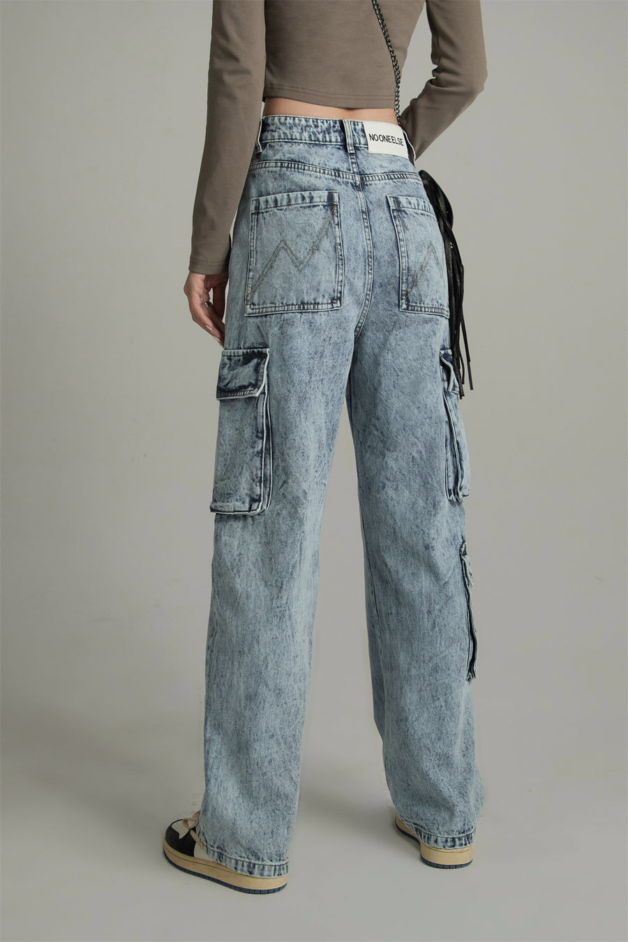 CHUU High Waist Wide Deep Pockets Straight Jeans