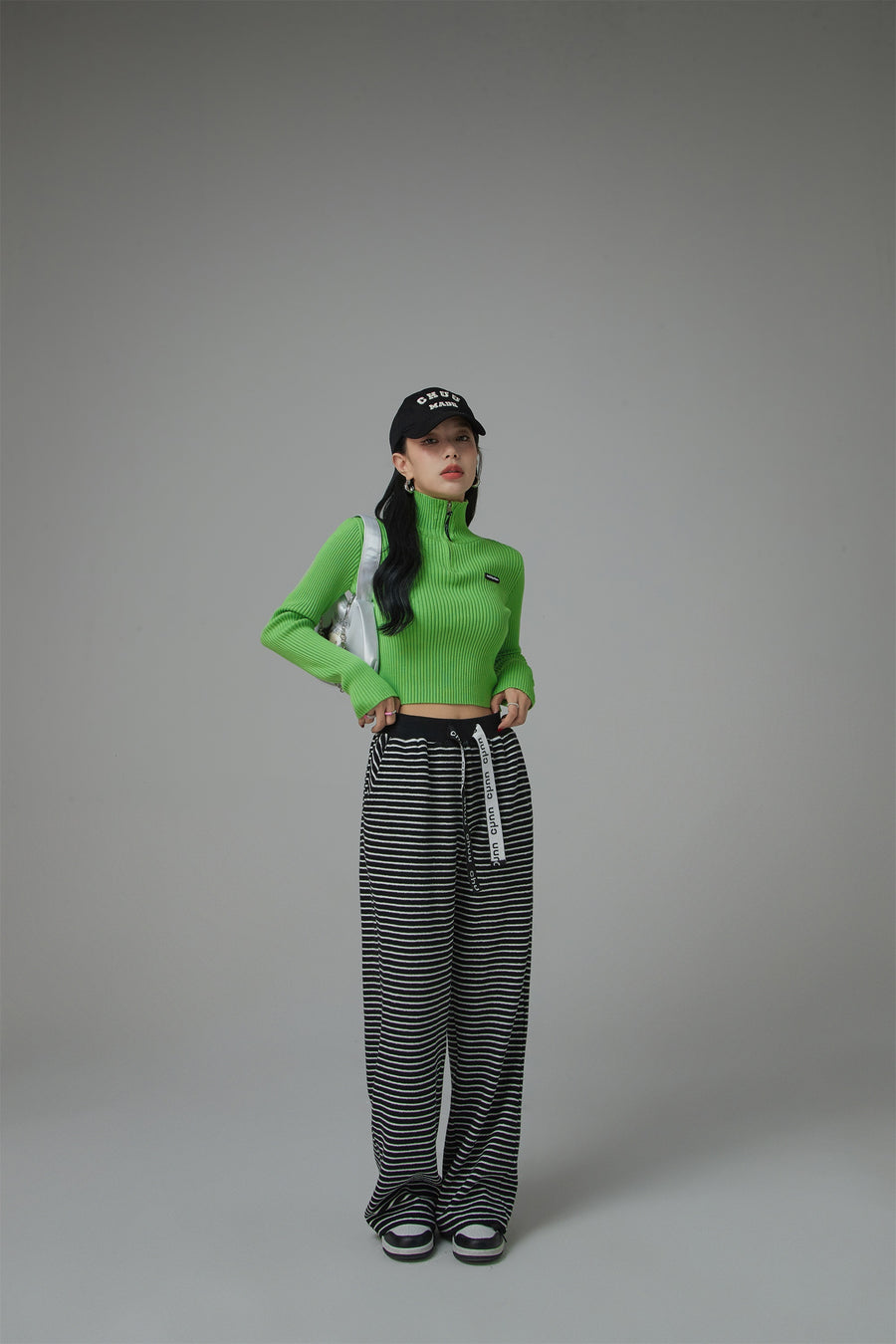 CHUU Workday Wind Stripe Wide Casual Pants