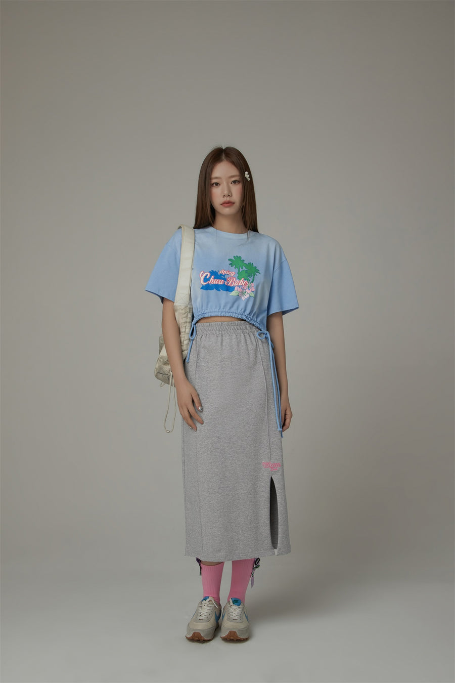 CHUU Chuu Babe Tropical Printed Design Strings Cropped T-Shirt