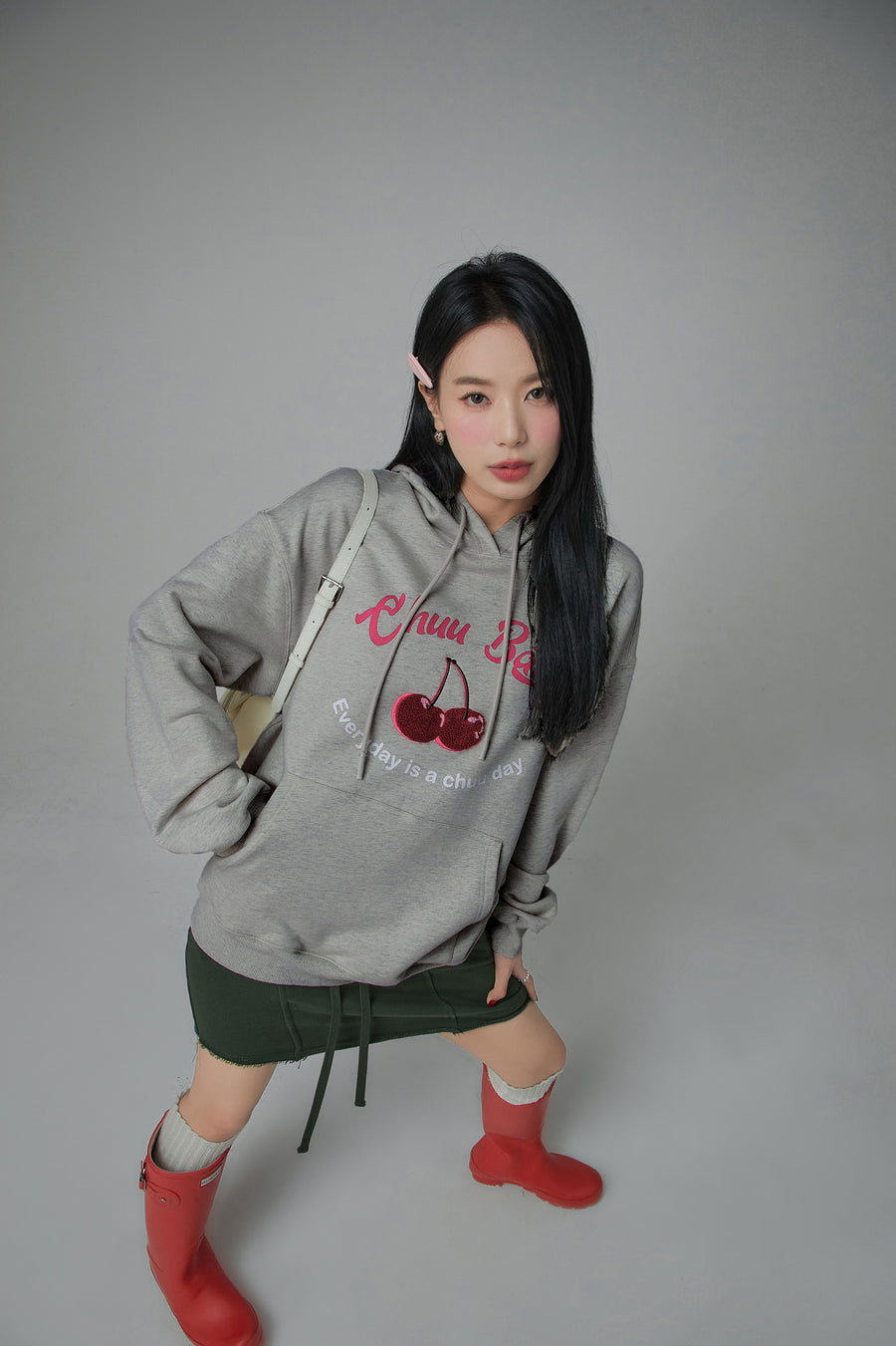 CHUU Cherry Loose Fit Hoodie