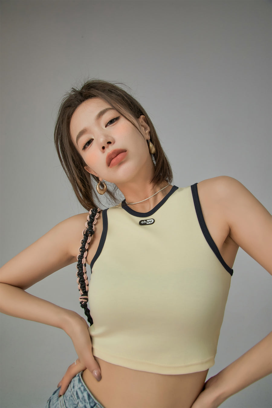 CHUU Sporty Princess Slim Crop Top