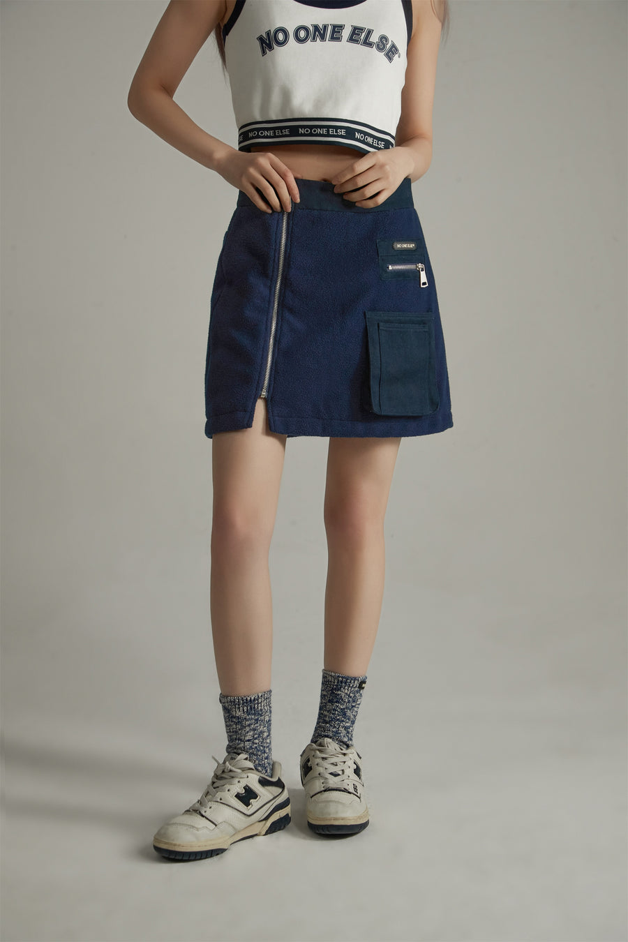 CHUU Pocket Fleece Mini Skirt