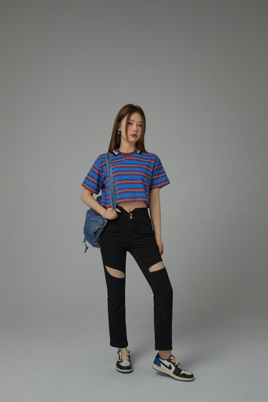 CHUU Striped Cropped T-Shirt