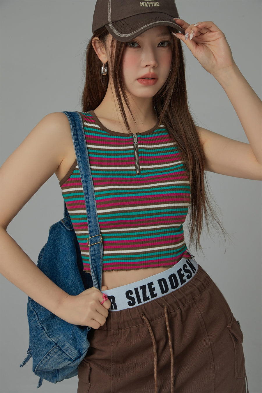 CHUU Half Zip-Up Striped Sleeveless Top