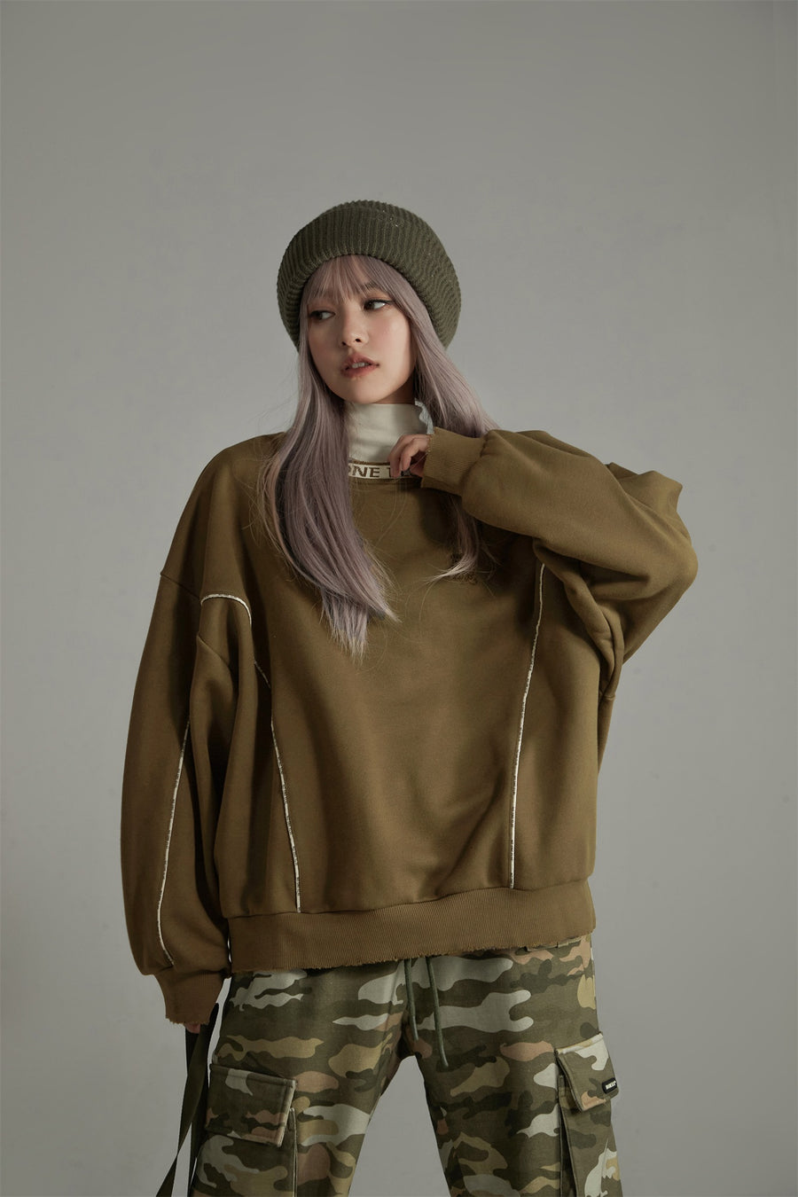 CHUU Simple Loose Fit Sweatshirt