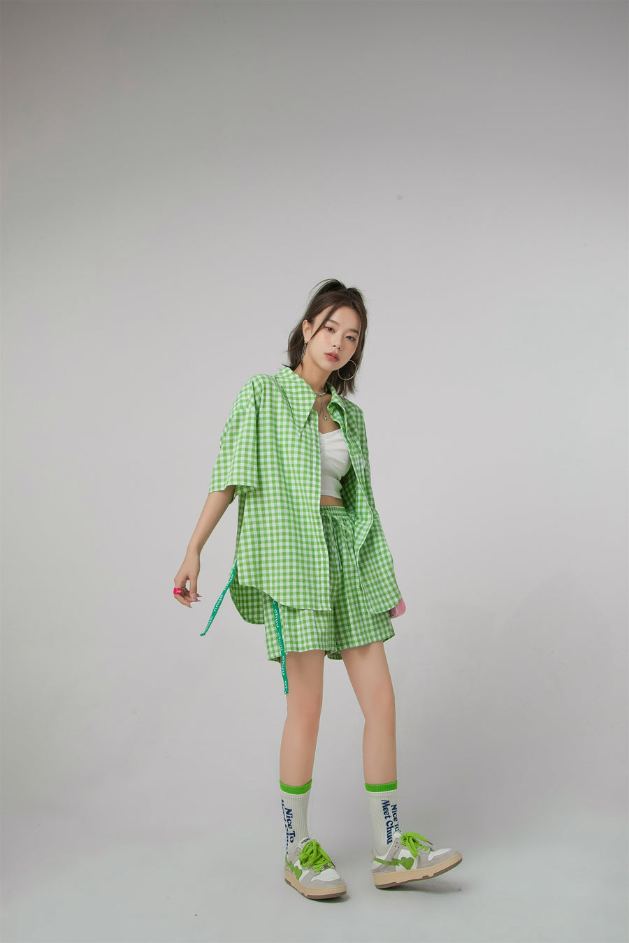 CHUU Gingham Check Maxi Collar Shirt