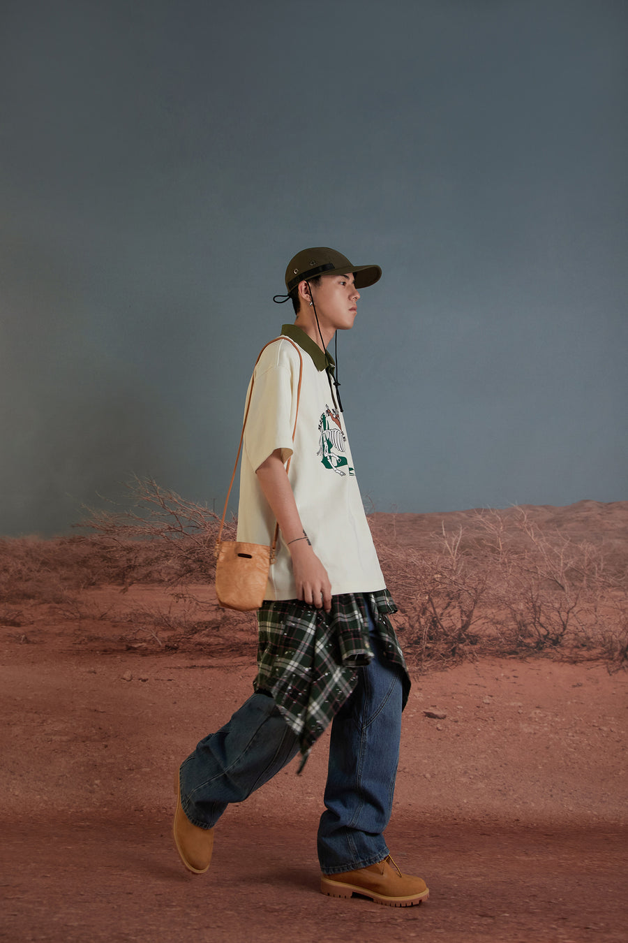 CHUU Skeleton Cowboy Polo T-Shirt