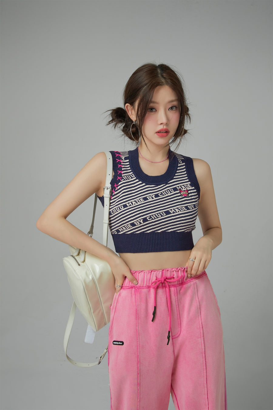 CHUU Stitches Knit Crop Top