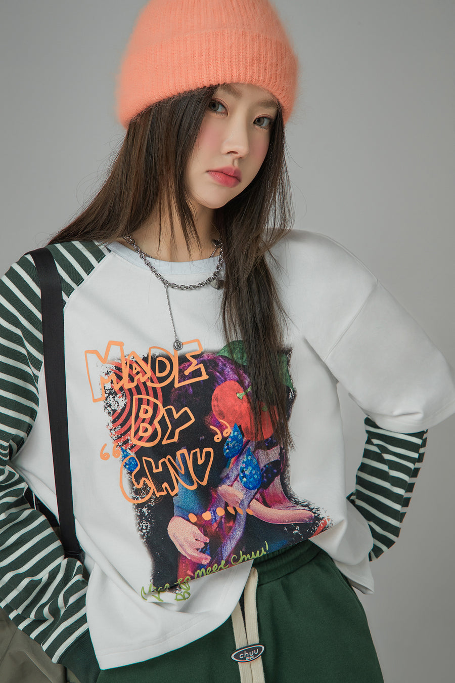 CHUU Cool Girl Stripe Colored T-Shirt