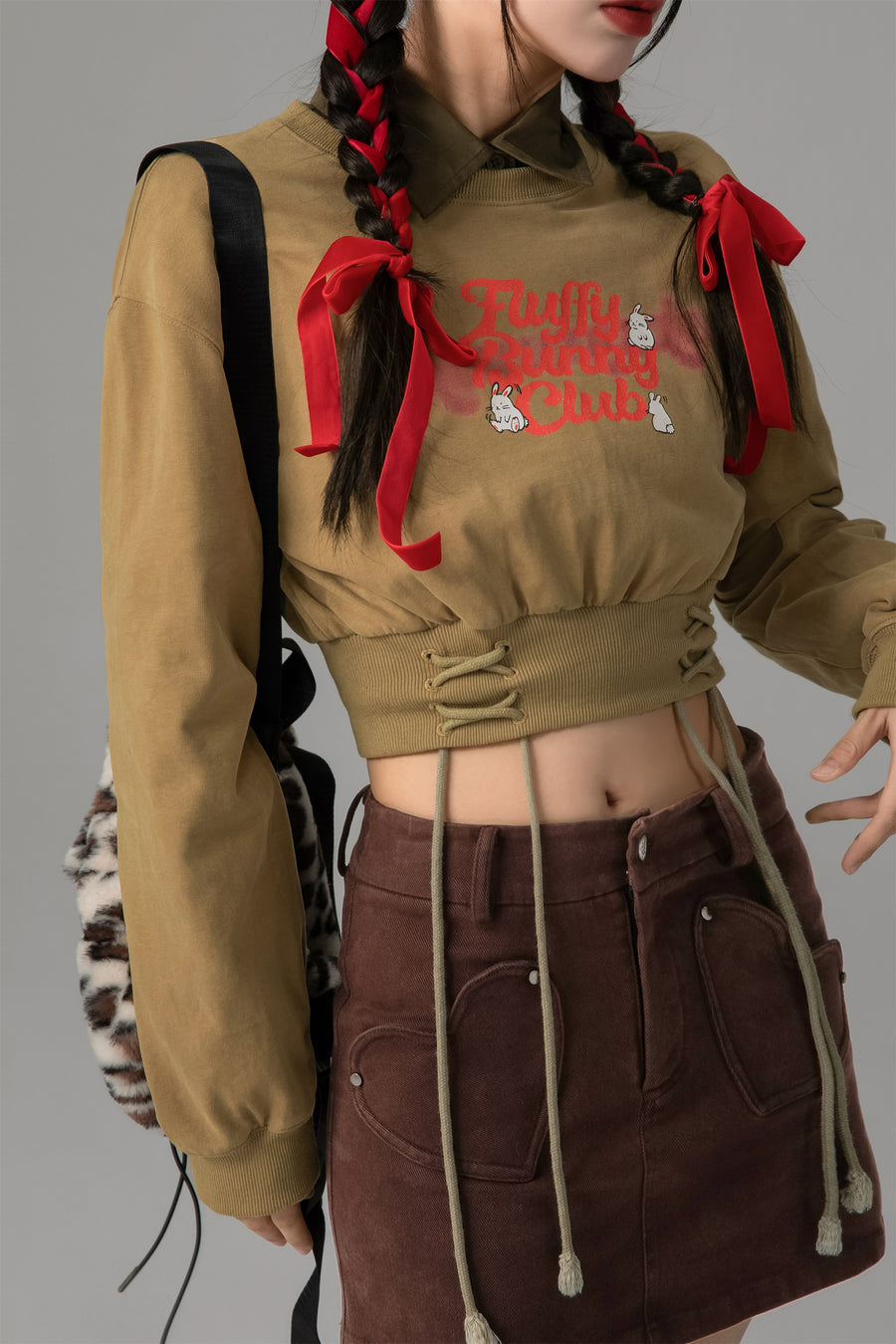 CHUU Red Bunny Cropped Sweater