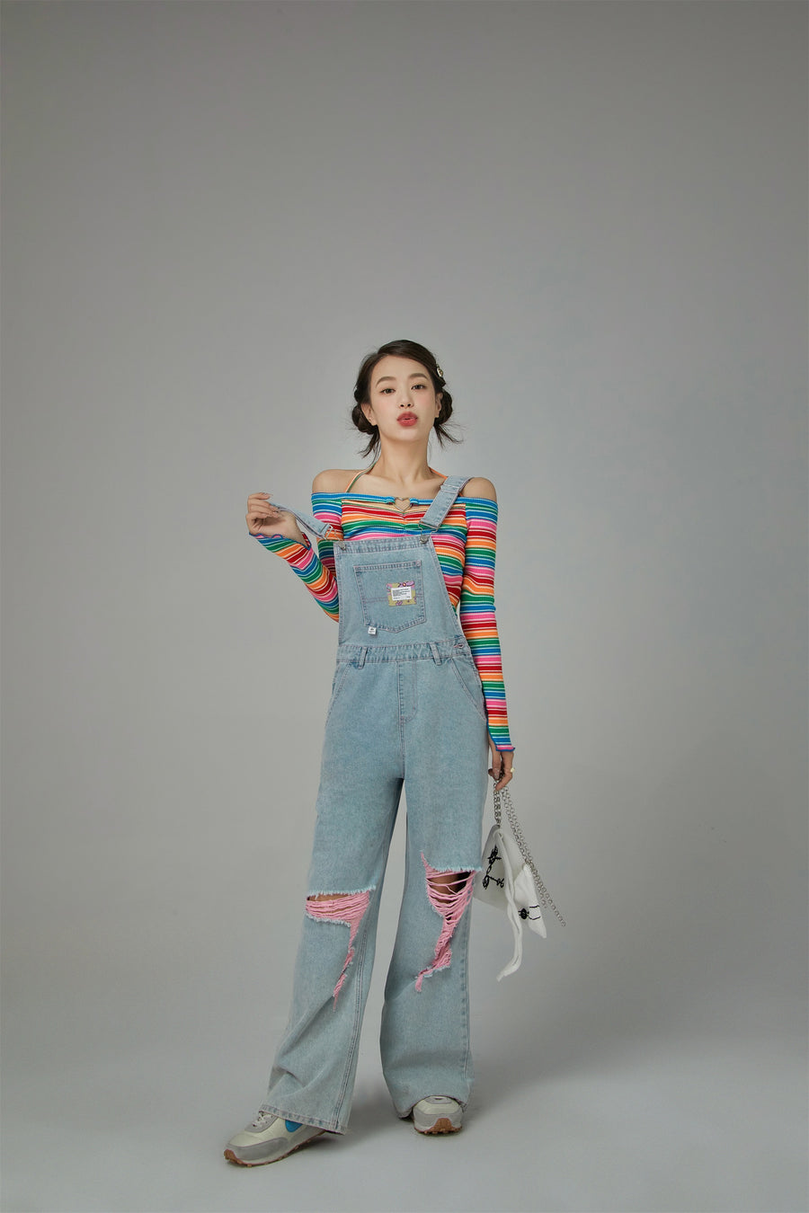 CHUU Rainbow Stripes Off-Shoulder Top