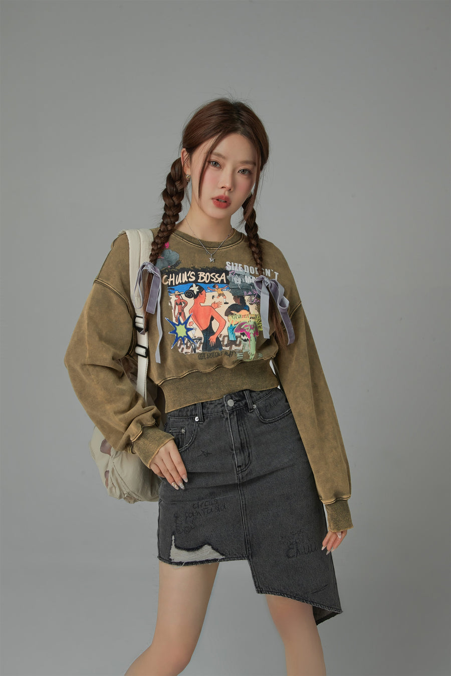 CHUU Sized Doesnt Matter Beach Day Printed Sweatshirt