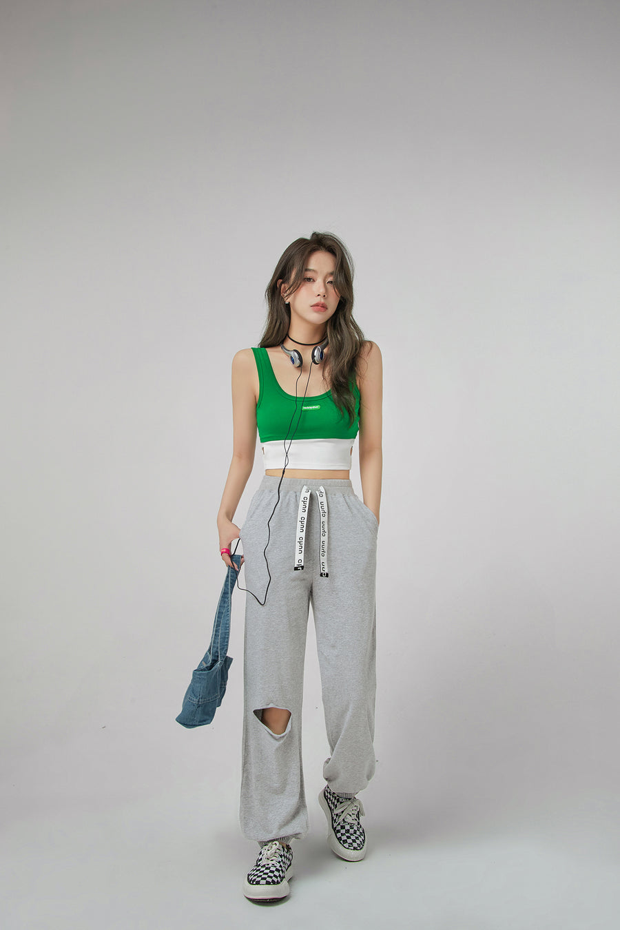 CHUU Slit Back Jogger Pants