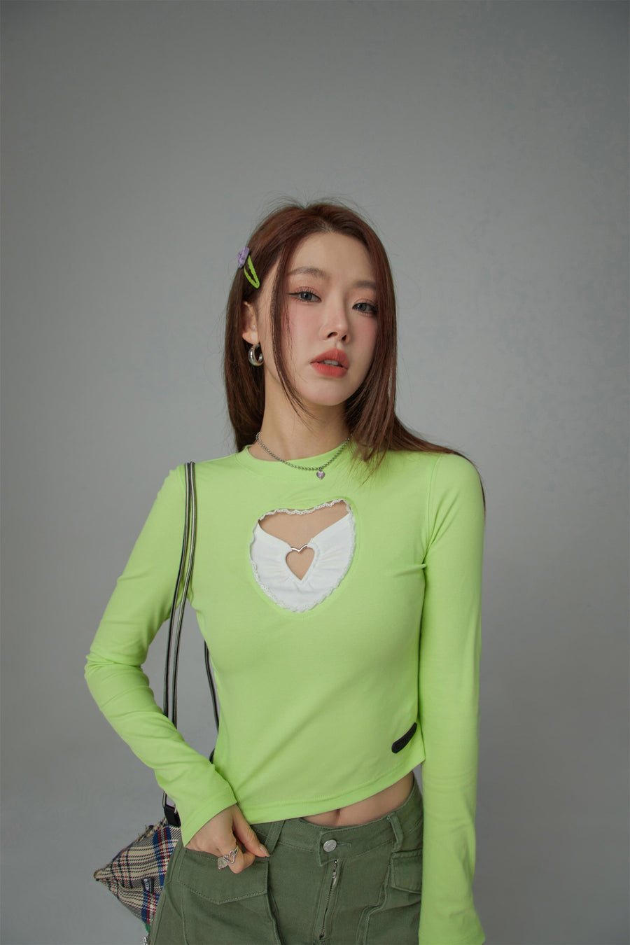 CHUU 2-Layers Heart Cutout Long-Sleeved Top