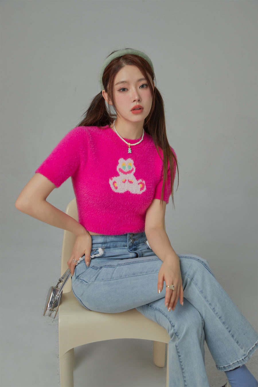 CHUU Funny Rabbit Crop Soft Knit Sweater