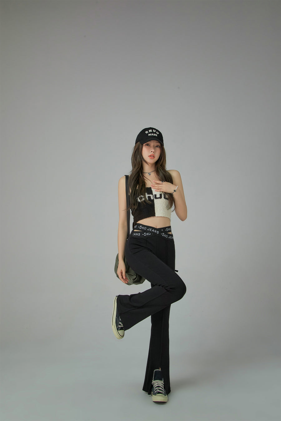 CHUU Slit Bootcut Crisscross Band Pants