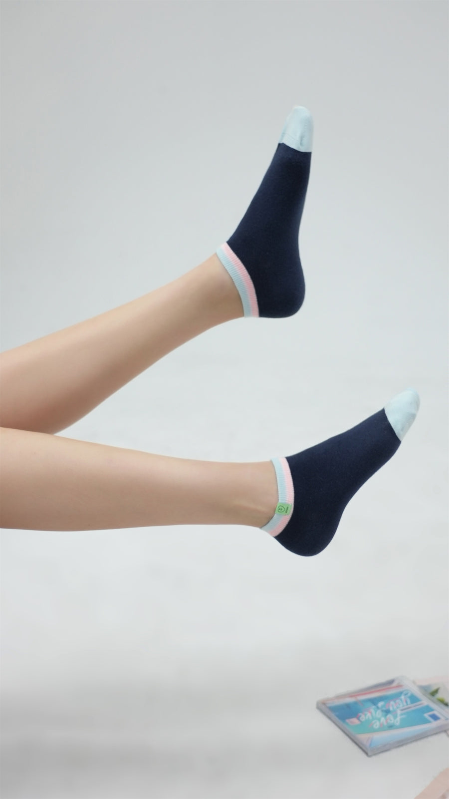 CHUU Colored Socks