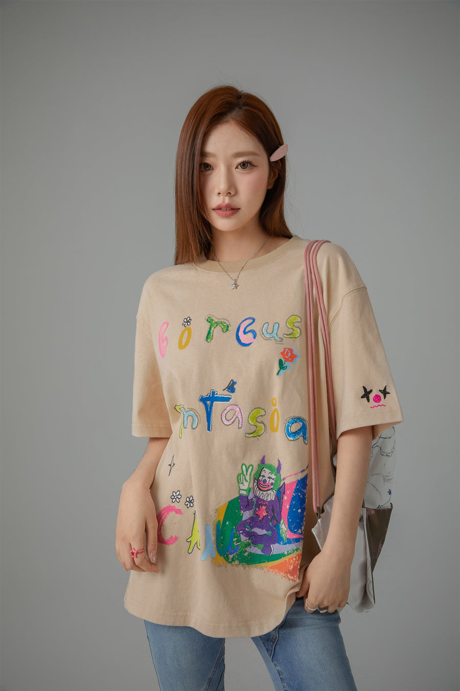 CHUU Circus Character Loose-Fit T-Shirt