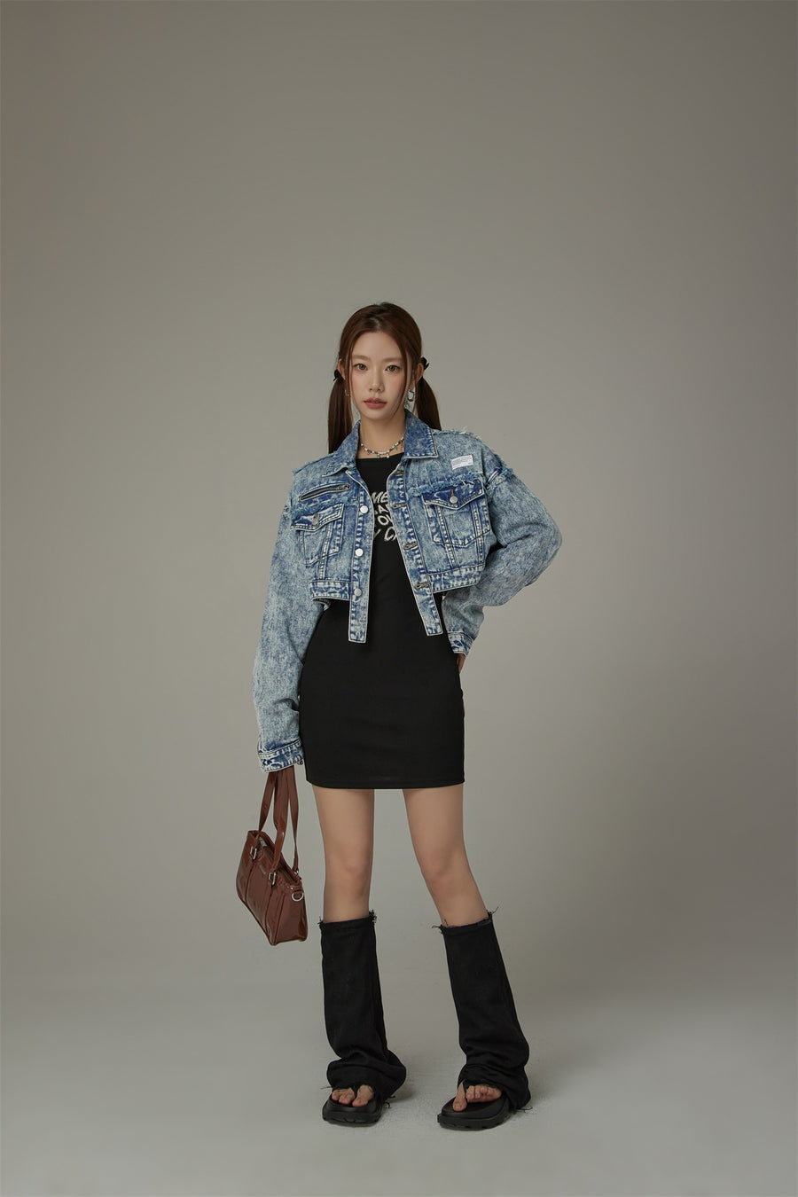 CHUU Fringe Trim Denim Cropped Jacket