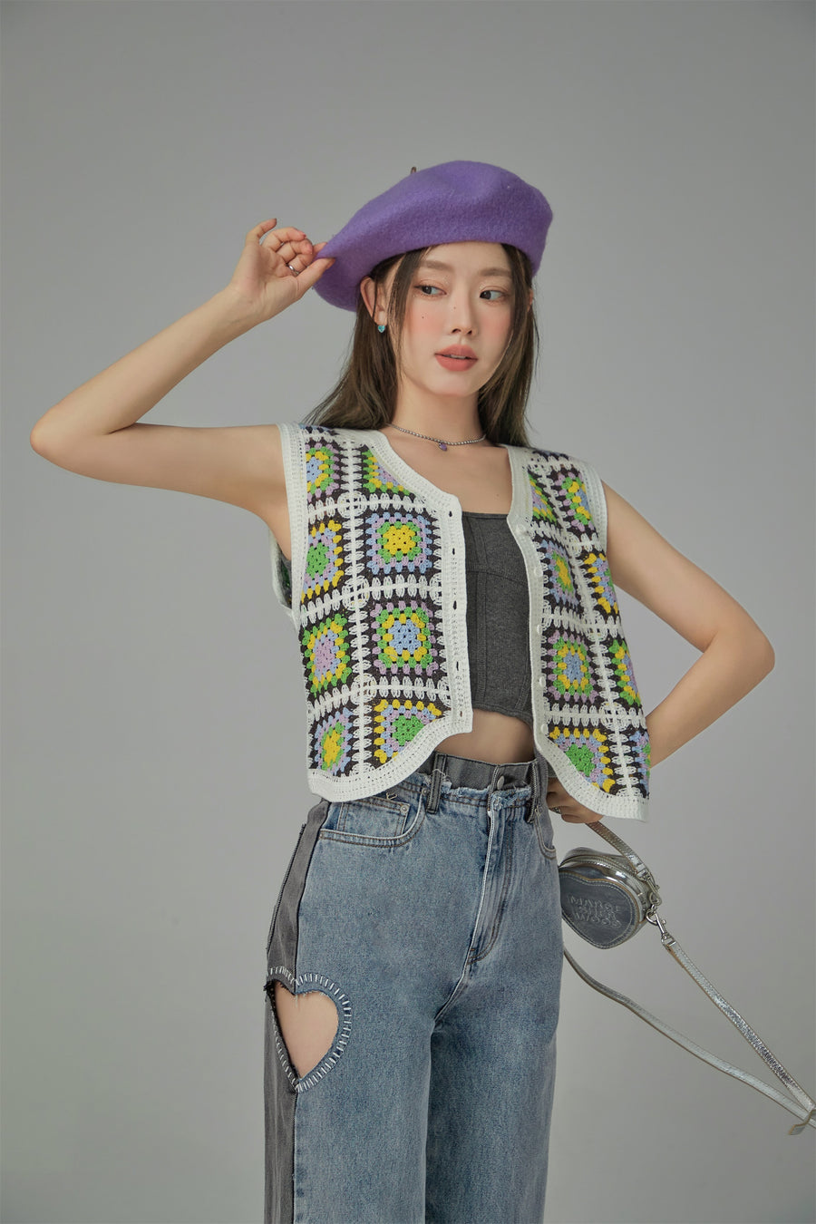 CHUU Square Pattern Crochet Vest