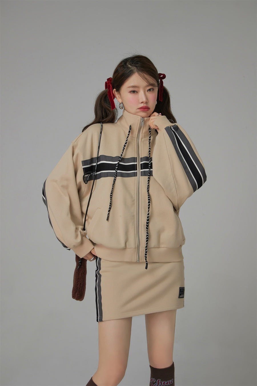 CHUU Through Time Zip-Up Loose-Fit Jacket