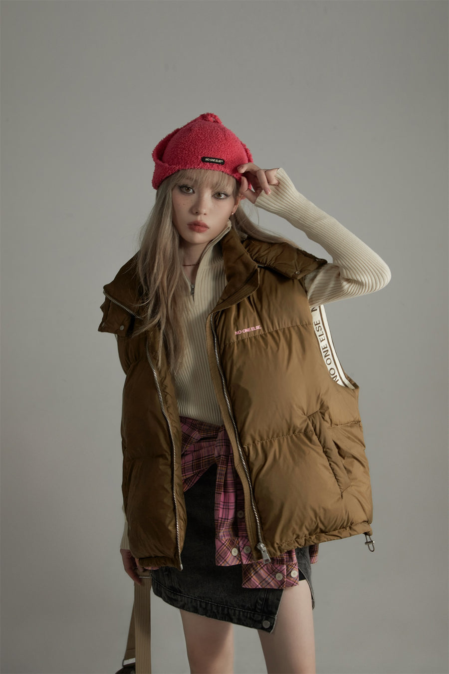 CHUU Oversize Duck Down Padded Vest