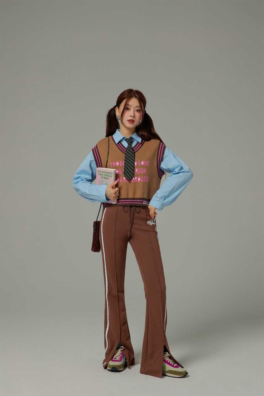 CHUU Slit Bootcut Sweat Pants