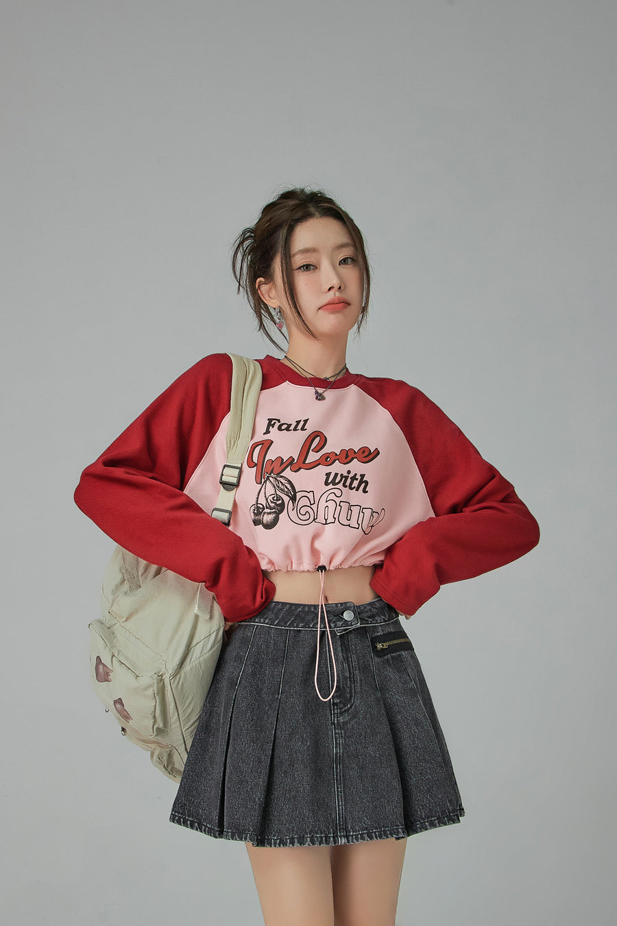 CHUU Feels Like Christmas Sweatshirt