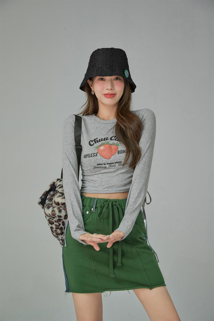 CHUU Hopeless Romantic Draw String Crop T-Shirt