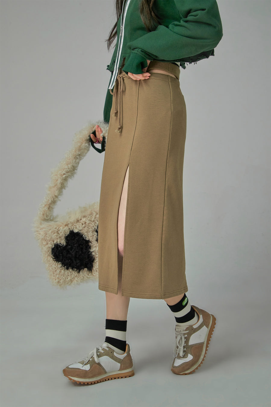 CHUU Front Slit Sport Midi Skirt