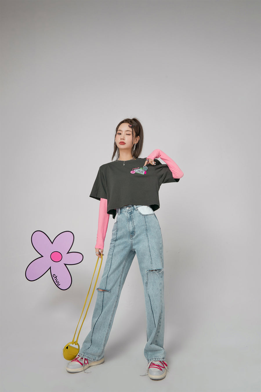 CHUU Cut-Off Bootcut Jeans