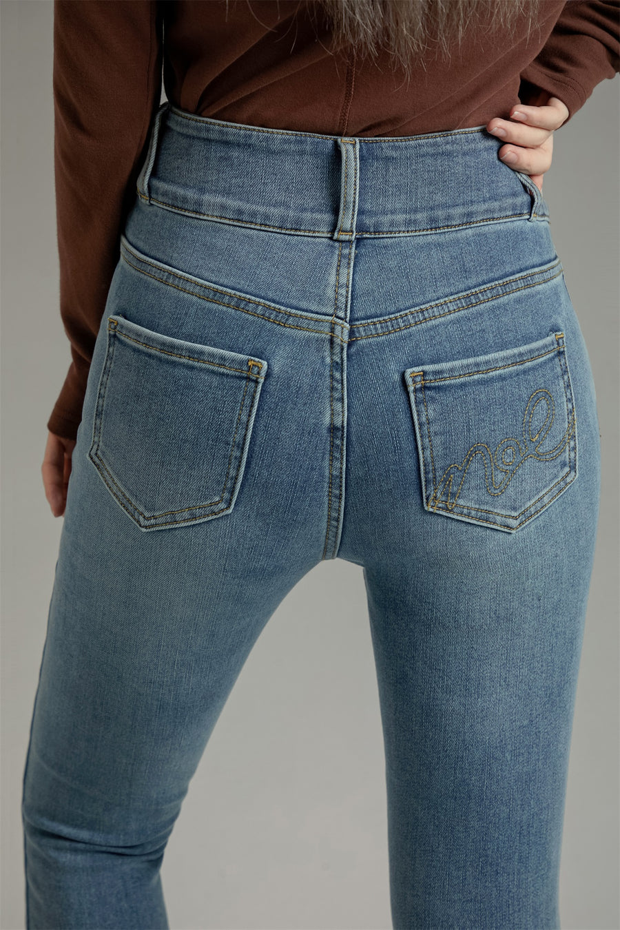 CHUU Slim Fit Denim Jeans