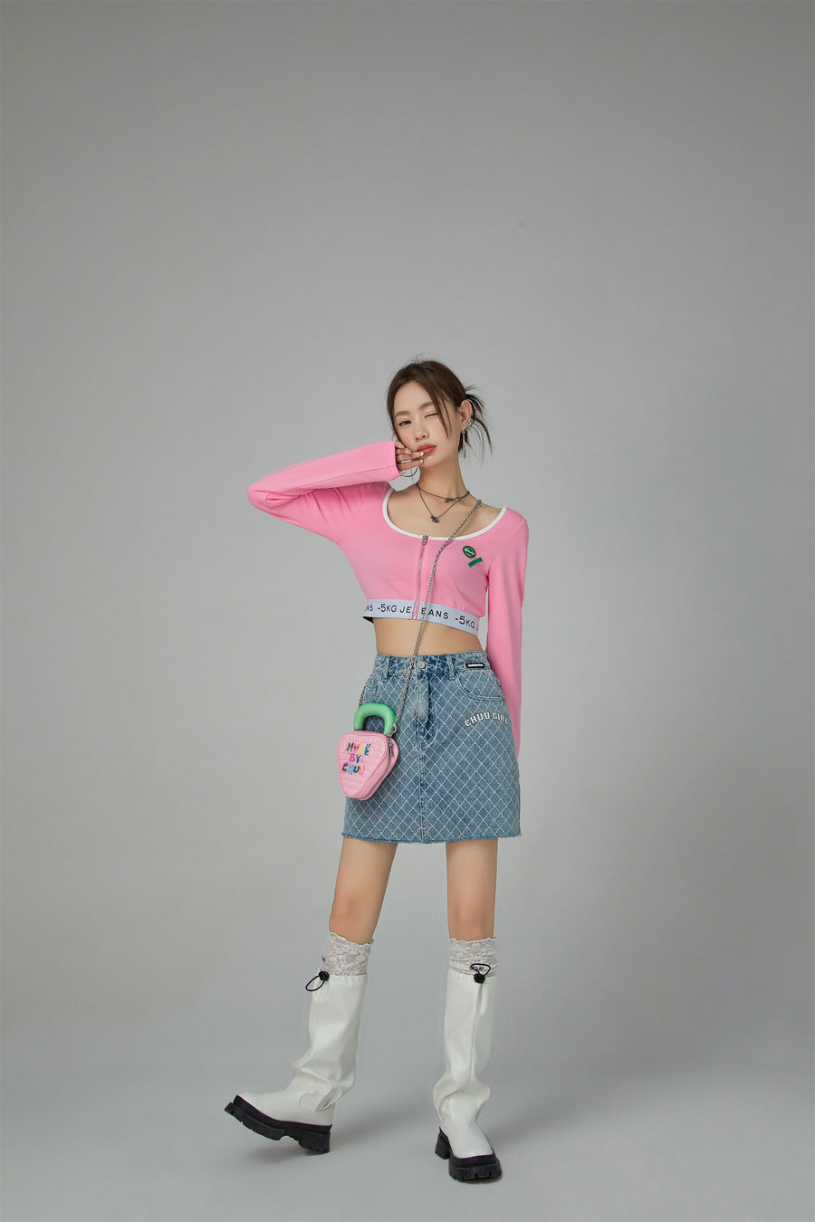 CHUU Chuu Girl Diamond Check Denim Skirt