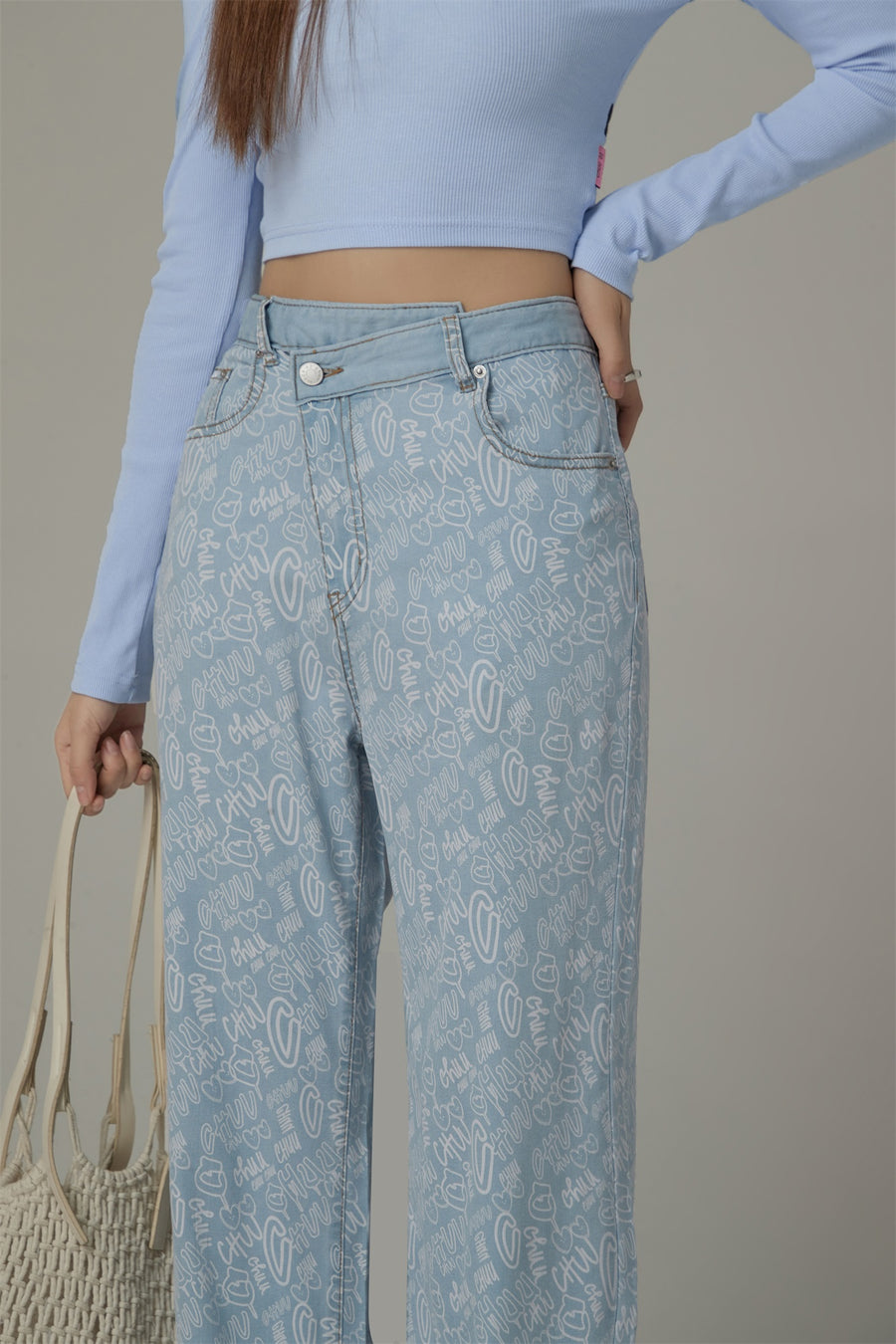 CHUU Printed Wide Denim Jeans