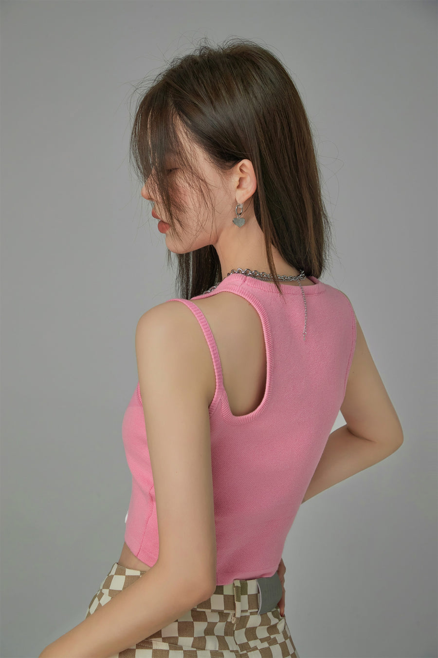 CHUU Double Strap Cutout Sleeveless Top