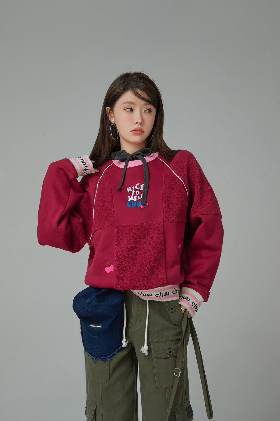 CHUU Extra Real Fleece Loose Fit Raglan Sweatshirt