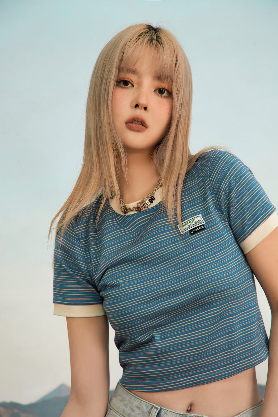 CHUU A Sense Of Context Crop Top