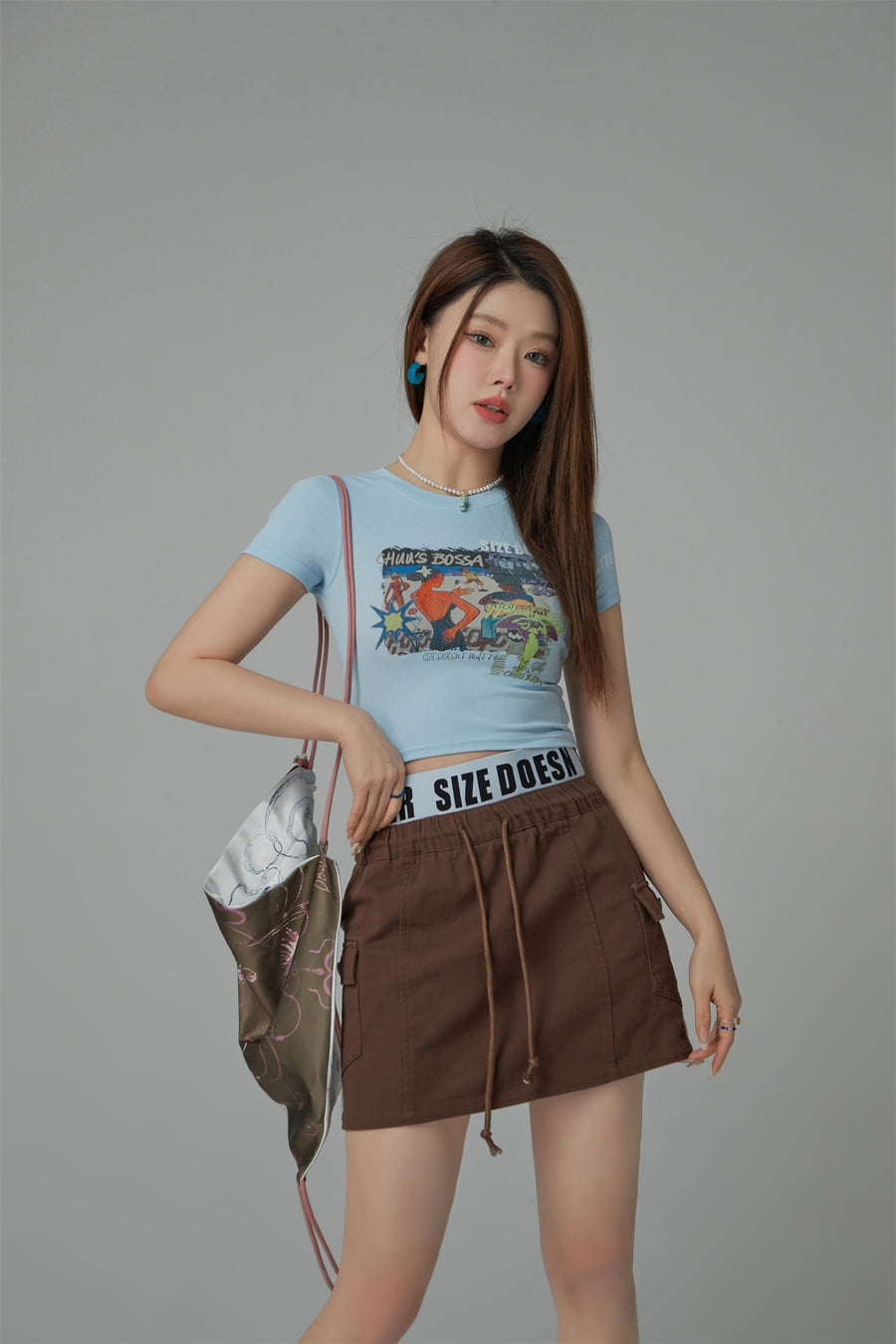 CHUU Size Doesnt Matter Beach Day Cropped T-Shirt