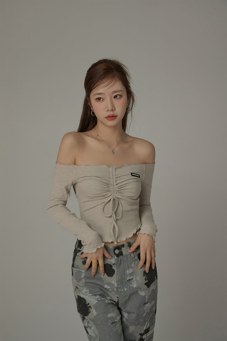 CHUU Shirring Off-Shoulder Top